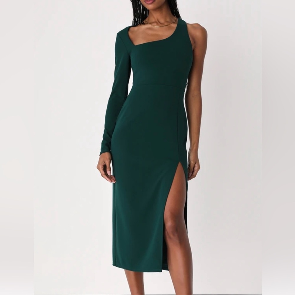NWT Lulu’s Emerald Green Asymmetrical Long Sleeve Midi Dress - Women’s Large